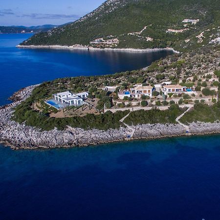 Iris Villas Lefkada - Marine Villa With Private Sea Access Syvota Exteriör bild