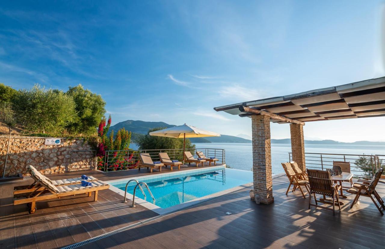Iris Villas Lefkada - Marine Villa With Private Sea Access Syvota Exteriör bild